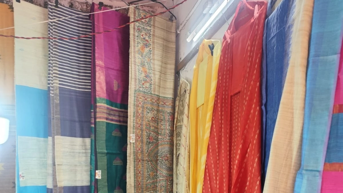 khadi mahotsav 2025 khadi demand increasing in weddings lucknow event