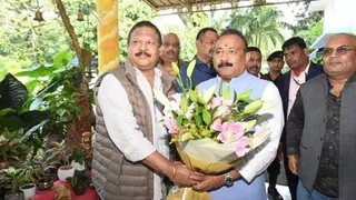 शेखपुरा में डॉ. अशोक चौधरी के मंत्री बनने पर खुशी। फोटो जागरण