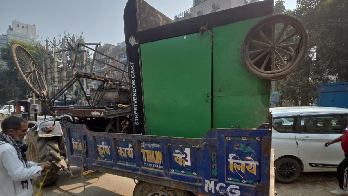 gurugram encroachment drive illegal structures removed goods seized