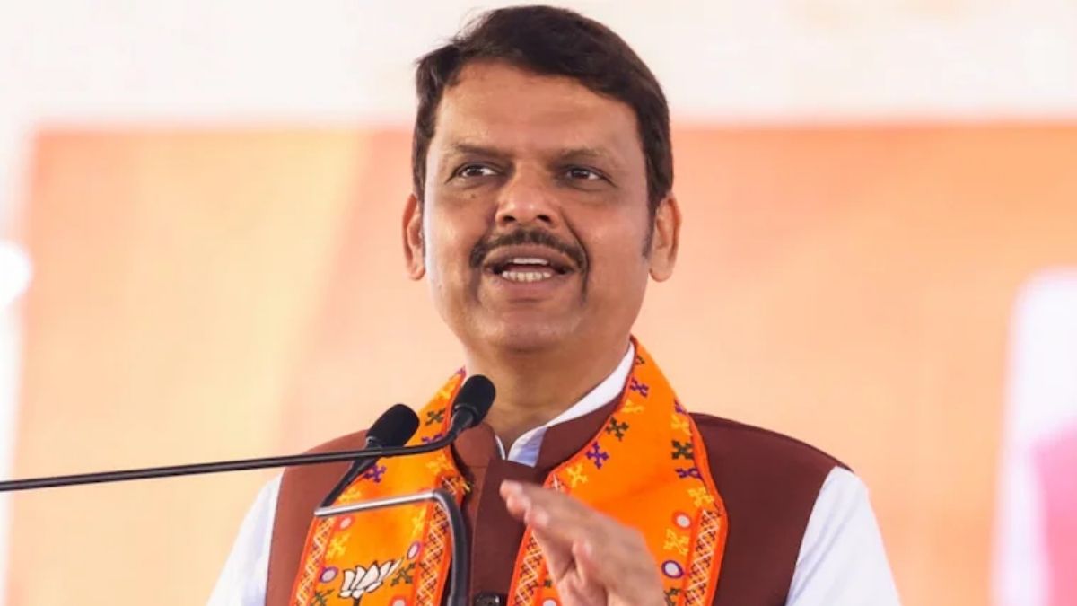 maharashtra government orders respect for mlas and mps