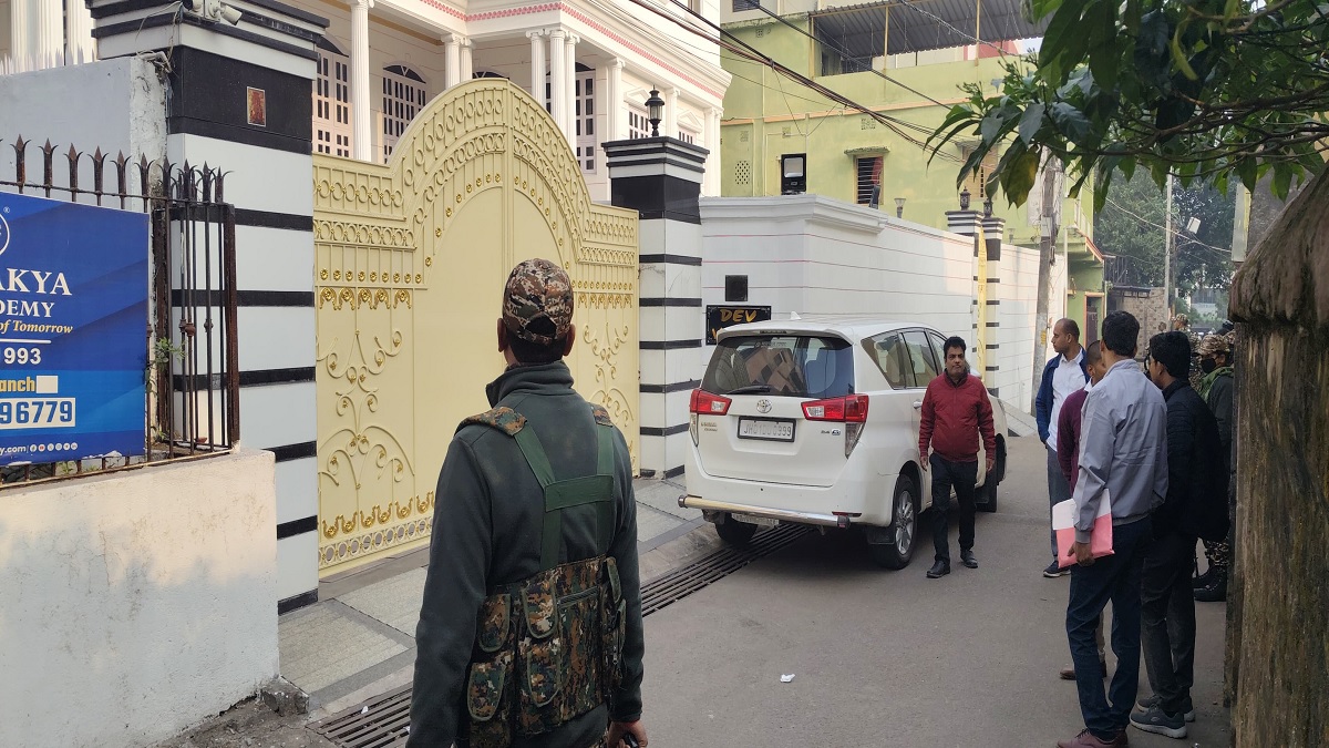 ed raids lb singh dev prabha company in dhanbad over coal money laundering