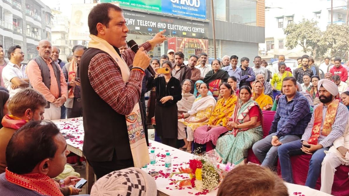 ghaziabad mla nandkishore gurjar launches development projects in loni