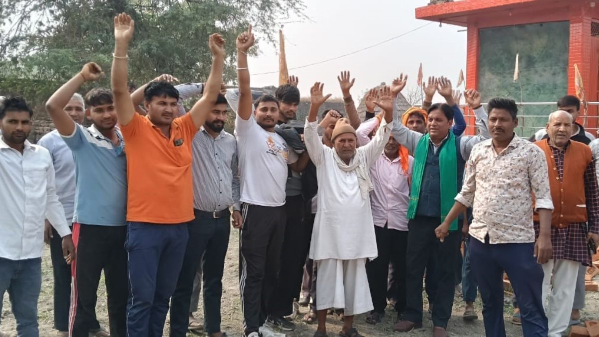 hapur villagers protest illegal encroachment on temple land in basatpur