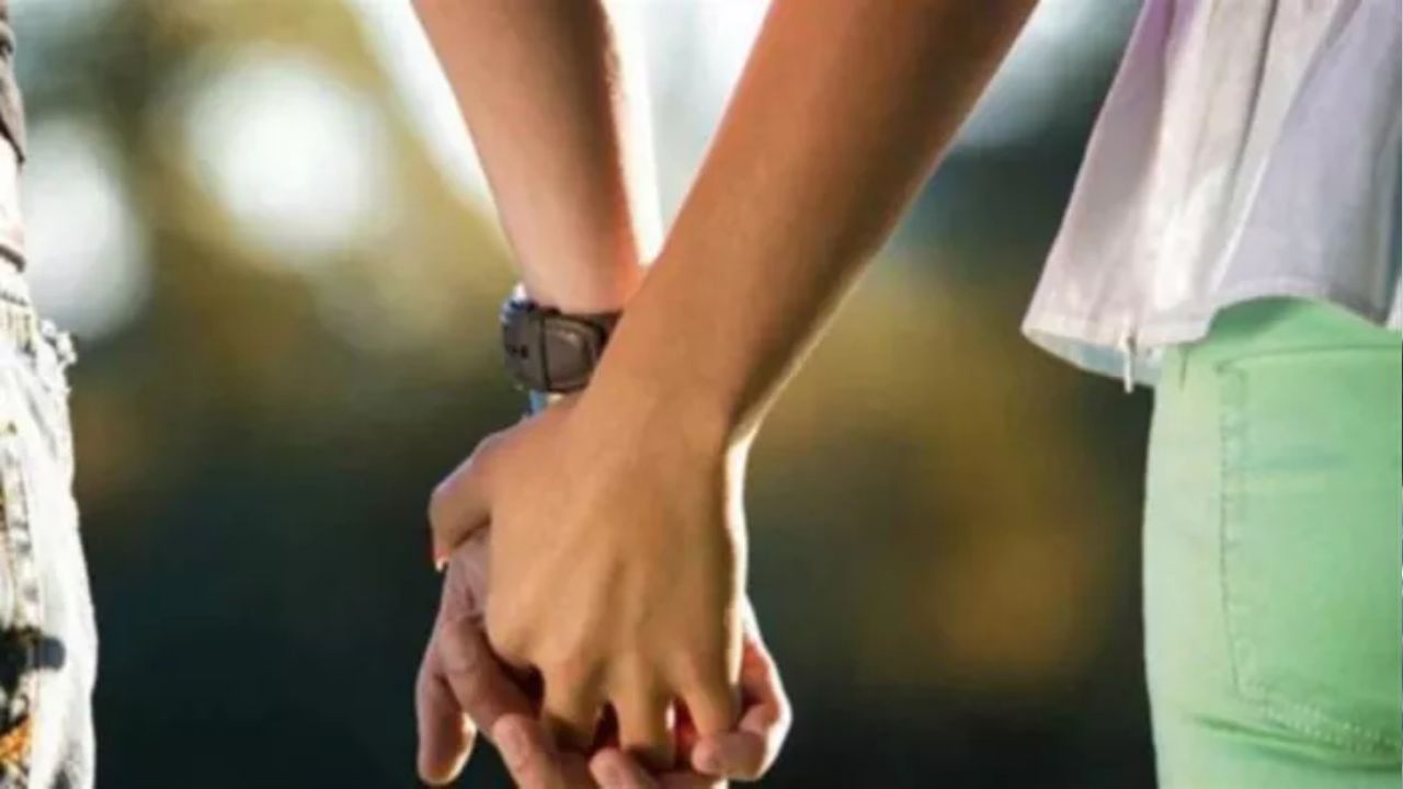 husband beats wife kids for objecting to affair in hapur