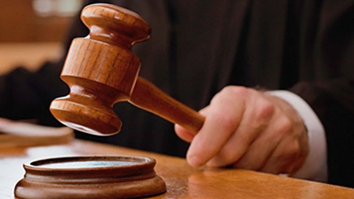 telangana man sentenced to death for wife and children murder