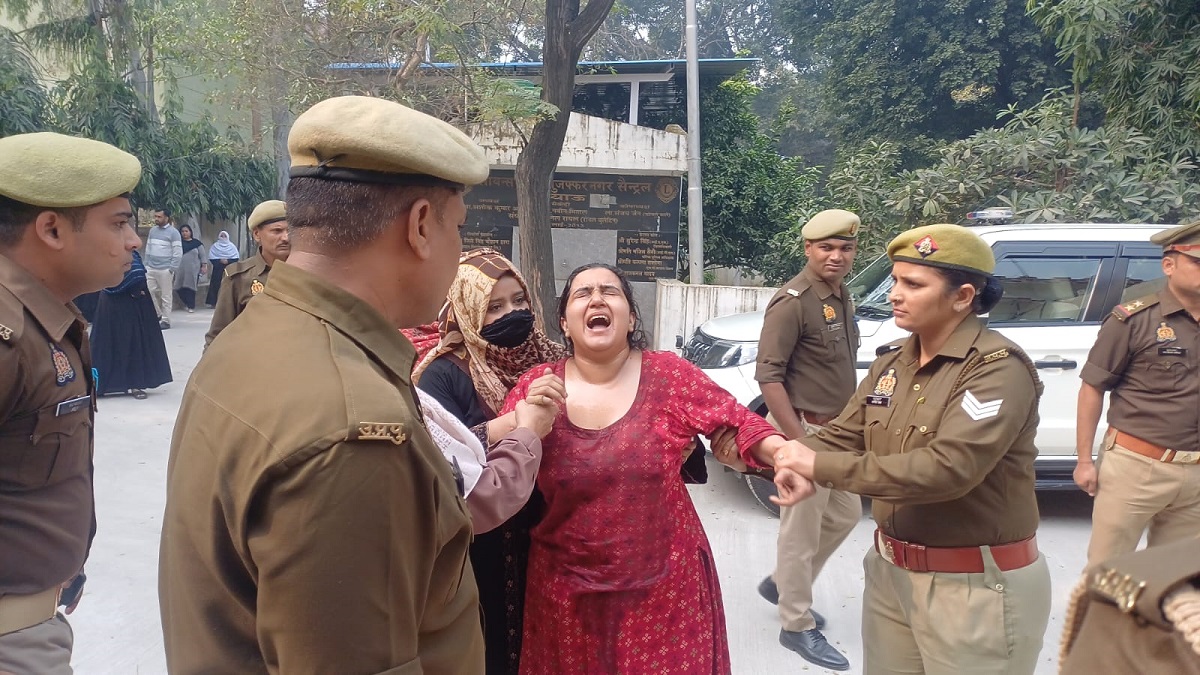 woman attempts selfimmolation at ssp office in muzaffarnagar due to harassment