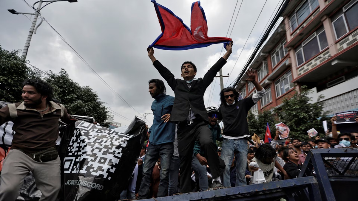 nepal genz movement flares again tension persists in bara for the second day