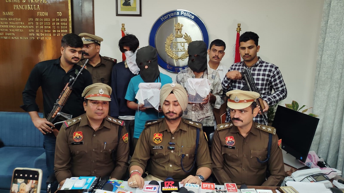 panchkula taxi heist solved three arrested arms recovered