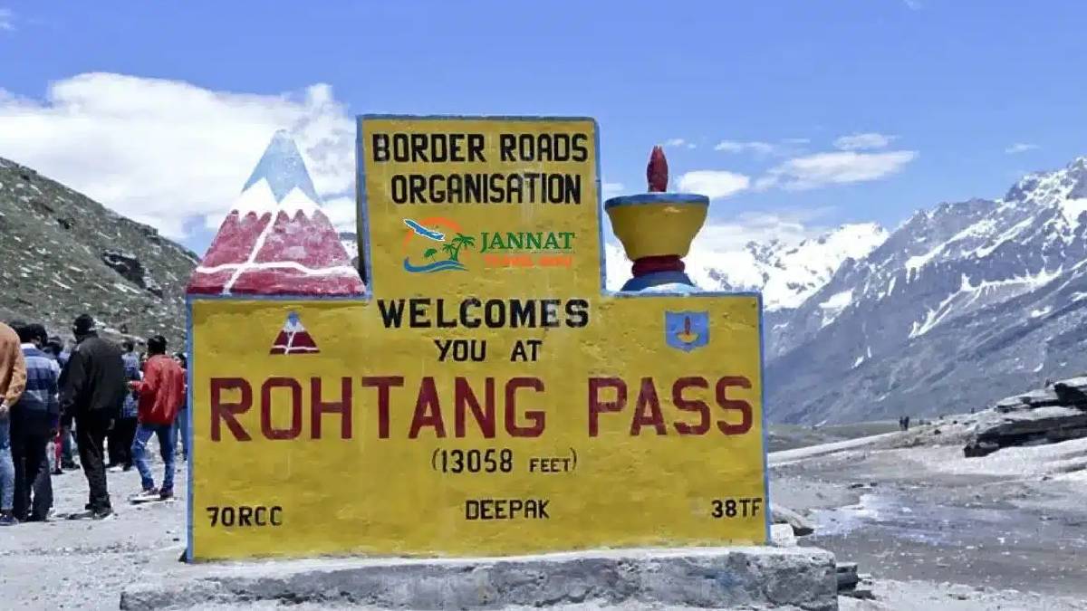 manali leh highway closed himachal pradesh weather update and rohtang pass tourism