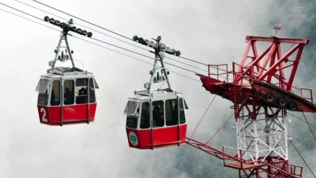 parwanoo shimla ropeway stuck due to requirement of 1 million passengers file sent to finance department