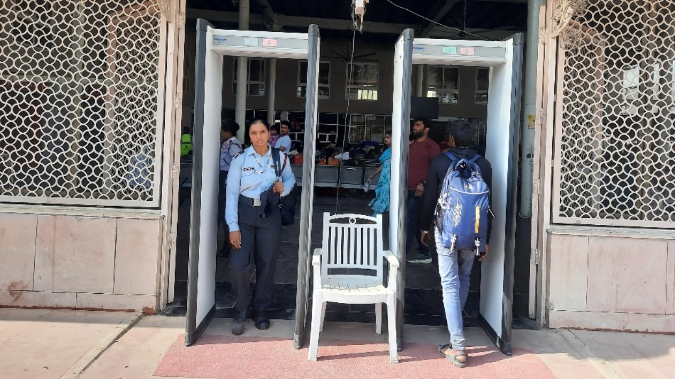 ram mandir security tightened for flag hoisting ceremony in ayodhya