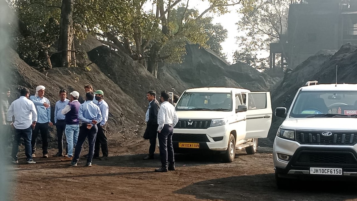 ed raid continues in dhanbad anil goel ramesh gop under scrutiny