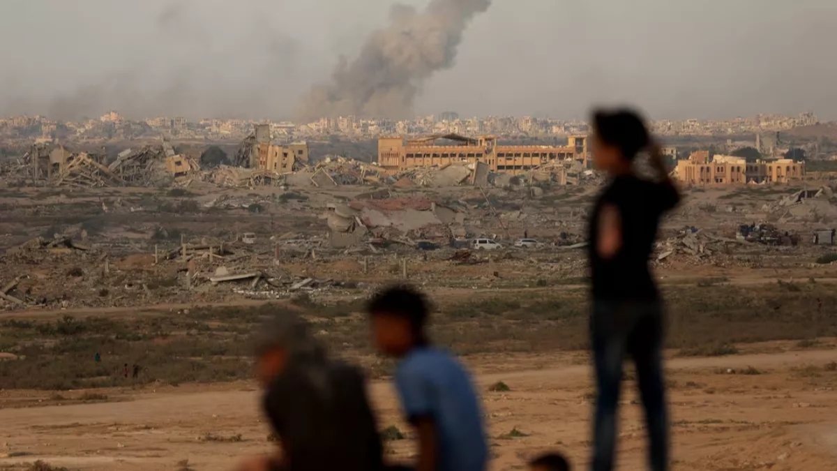 gaza violence israeli airstrike kills 9 despite ceasefire