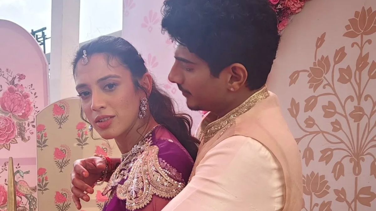 smriti mandhana and palaash muchhal wedding ceremony dress and jewelry