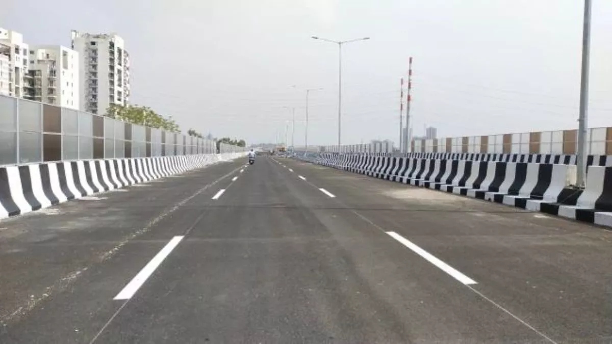 ghaziabad to get two new elevated roads to ease traffic congestion