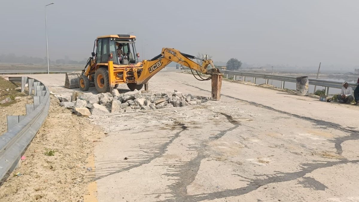 sitamarhi chorautpupri road construction damage before inauguration