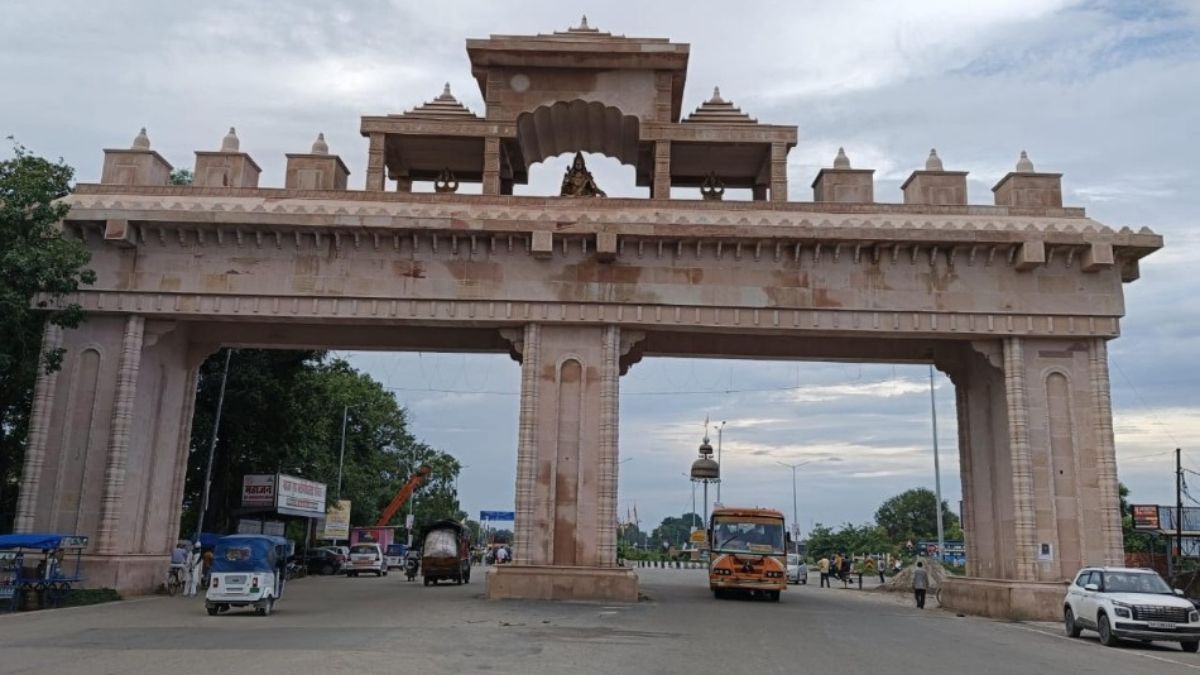 bareillynathcorridorconstructionfasttrackedaftercommissionerresolvesimpedimentsforrs50croreproject