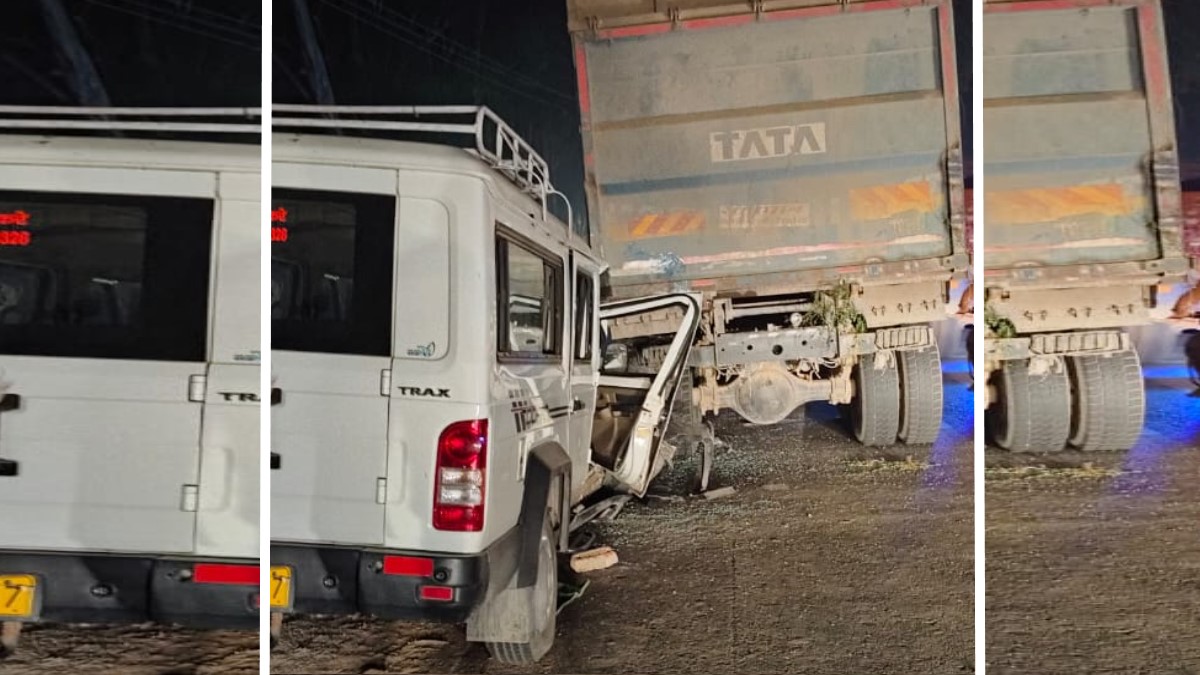 mirzapur road accident bolero crashes into dumper 9 injured