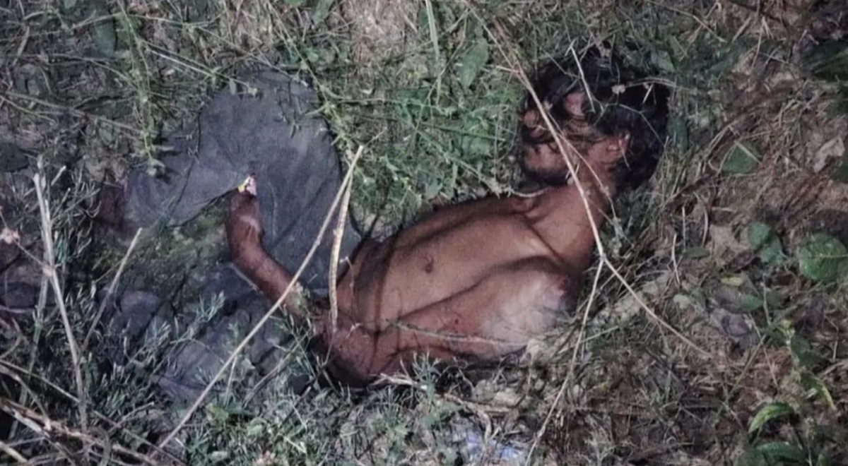 drunk man sleeps in grave bijnor incident