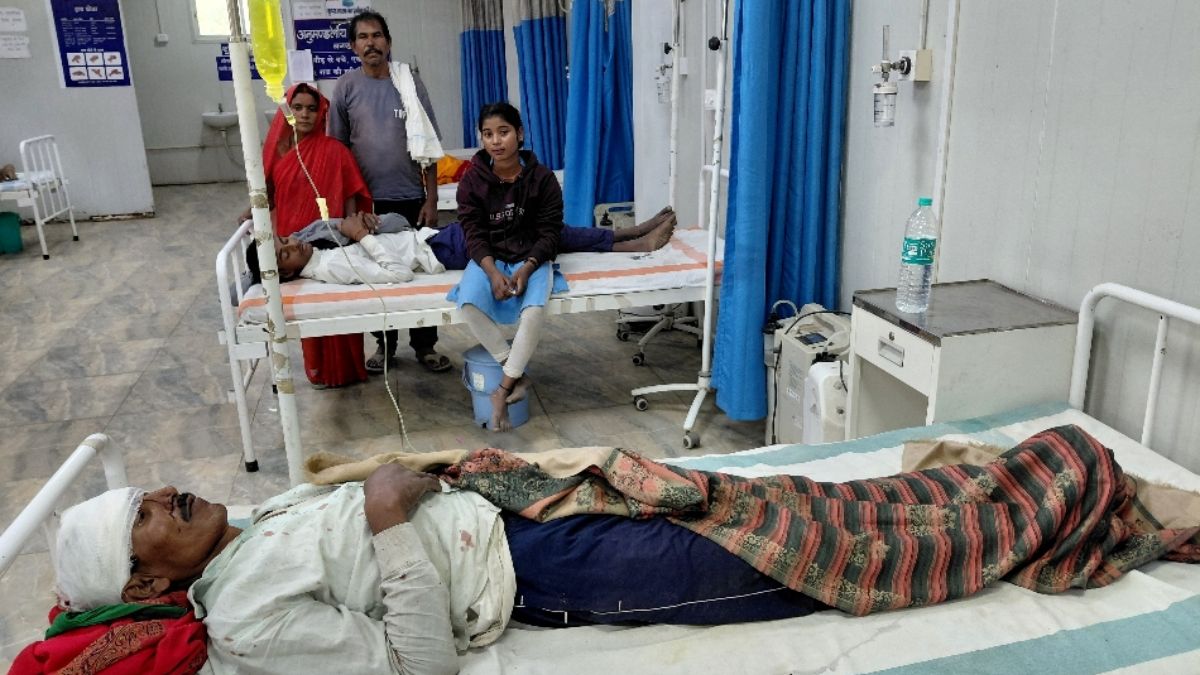 land dispute turns violent in bagaha several injured