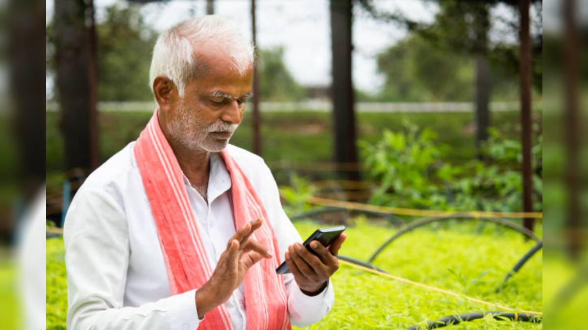whatsapp based digital assistant sanjha mittar launched for farmers providing important agricultural information