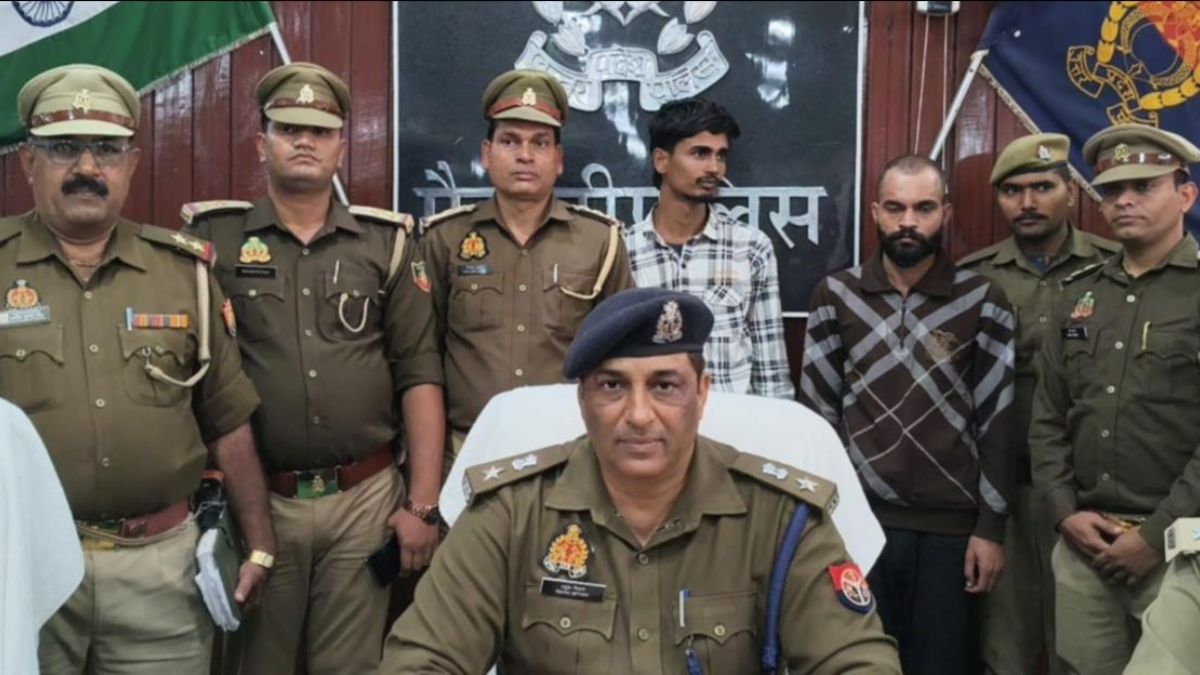 74 turtles seized in mainpuri two smugglers arrested