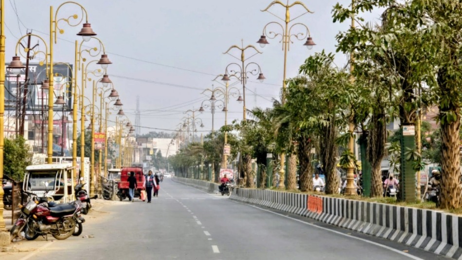 ram mandir flag hoisting ayodhya gears up to welcome vip guests