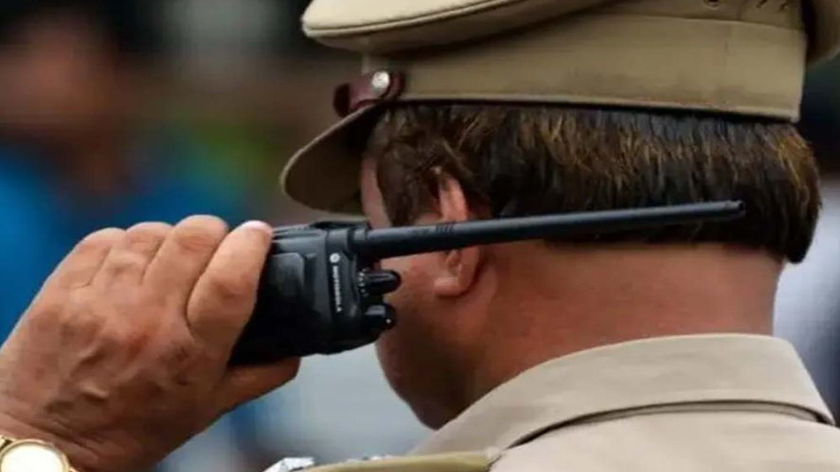 hajipur girl accuses uncles of ruining her life seeks justice