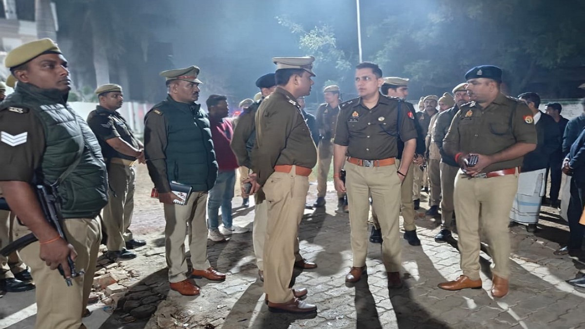 pratapgarh murder case two accused brothers arrested in kunda gunshot