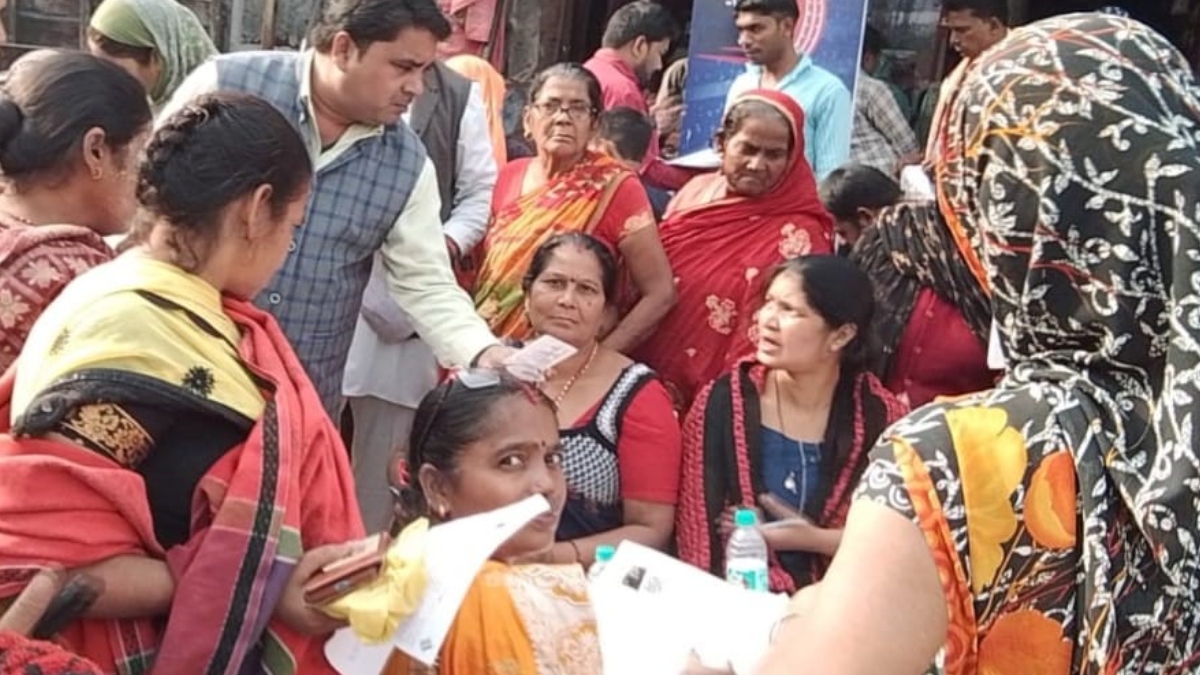 sir campaign hampered by married womens maiden records in noida