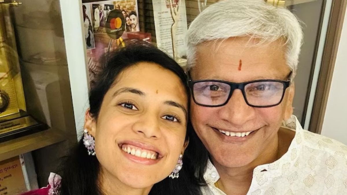 smriti mandhana father health update doctor reveal the reason