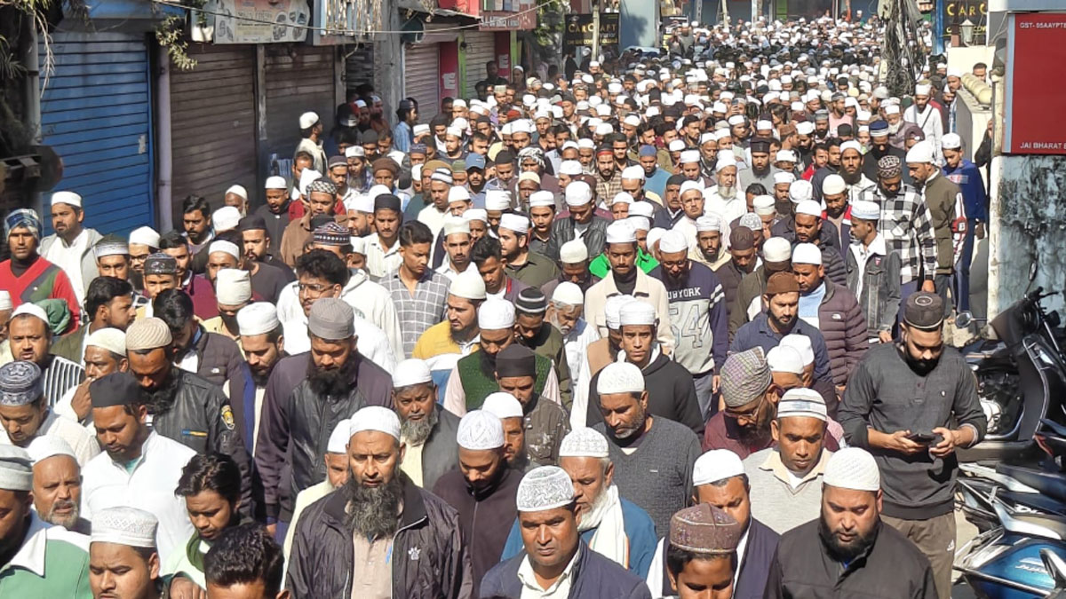 huge crowd gathered to bid farewell to dehradun city qazi