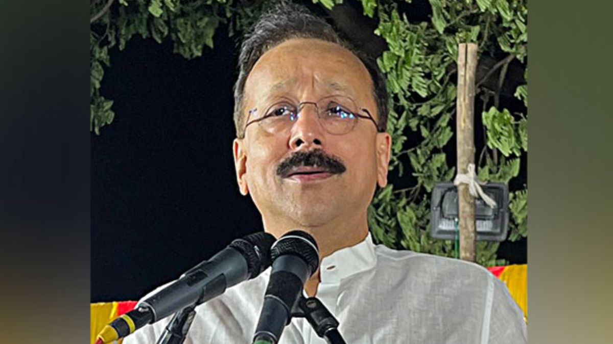 baba siddique murder case zeeshan akhtar father brother detained