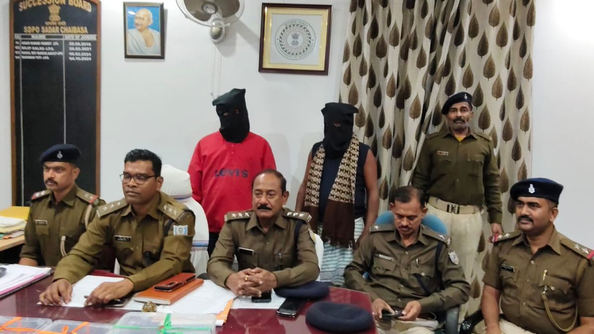 sumit singh yadav murder mastermind madan sharma arrested in chaibasa