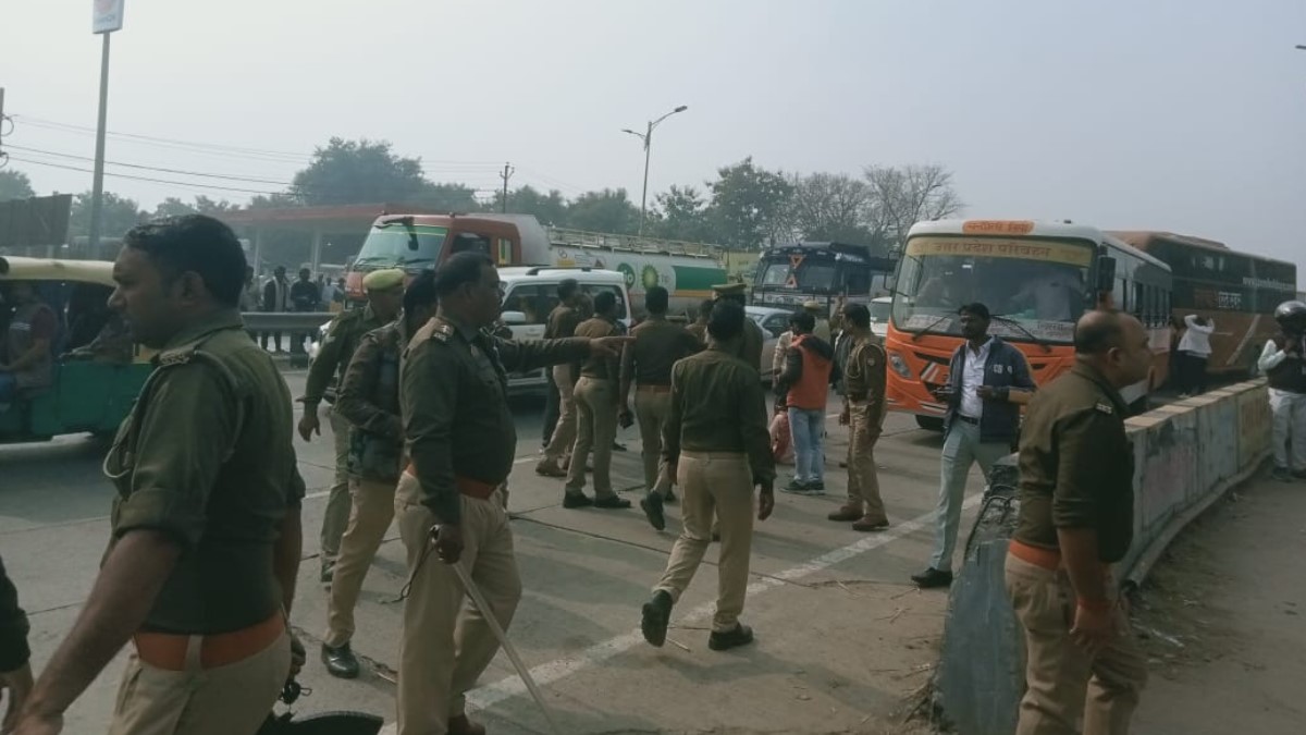 varanasi cyclist dies after being hit by dumper truck