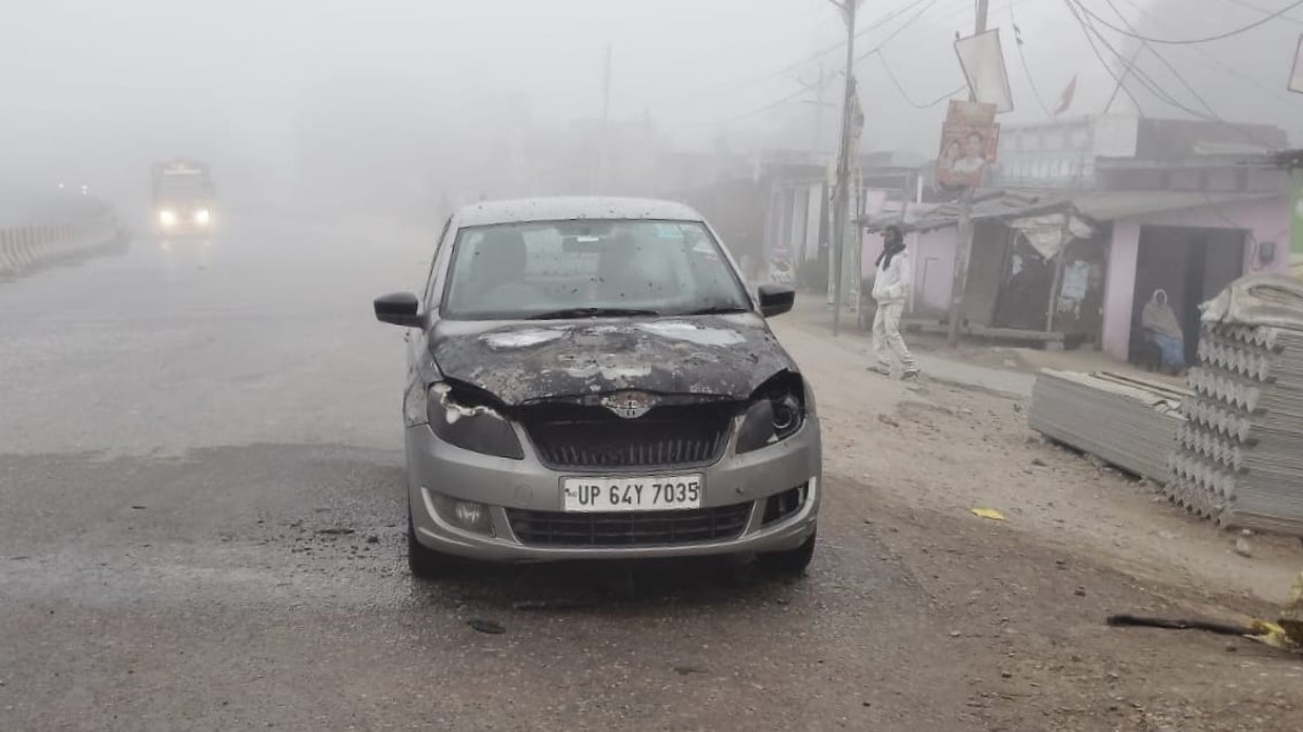 indica car fire short circuit causes blaze passengers escape unhurt