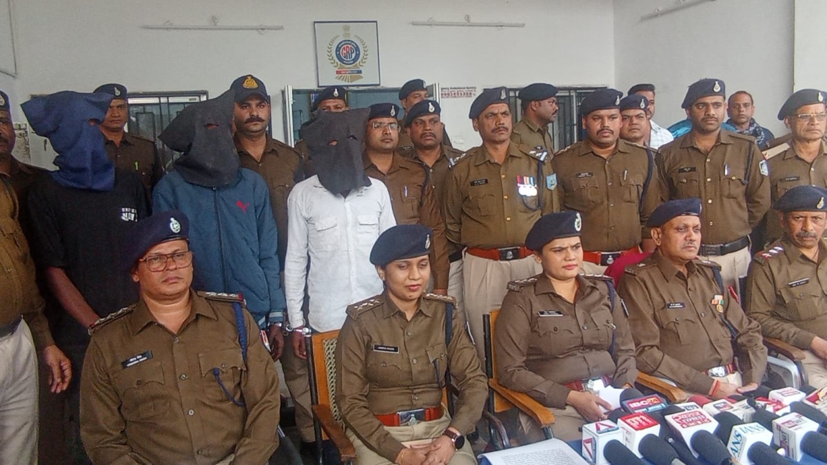 crpf rifle magazine stolen 3 arrested in katni cartridges recovered