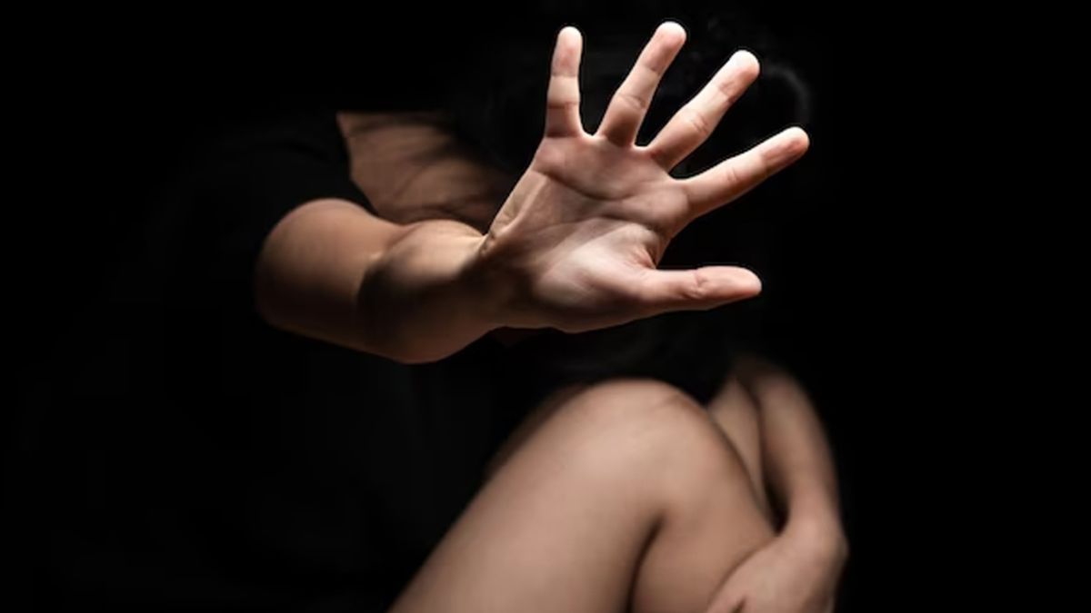 girl rape strangled death by her maternal uncle fingerprints found on her neck pocso act registered