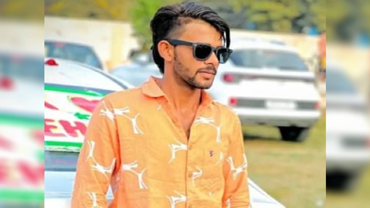 shubham entered the world of crime after his father death he was very intelligent as a child