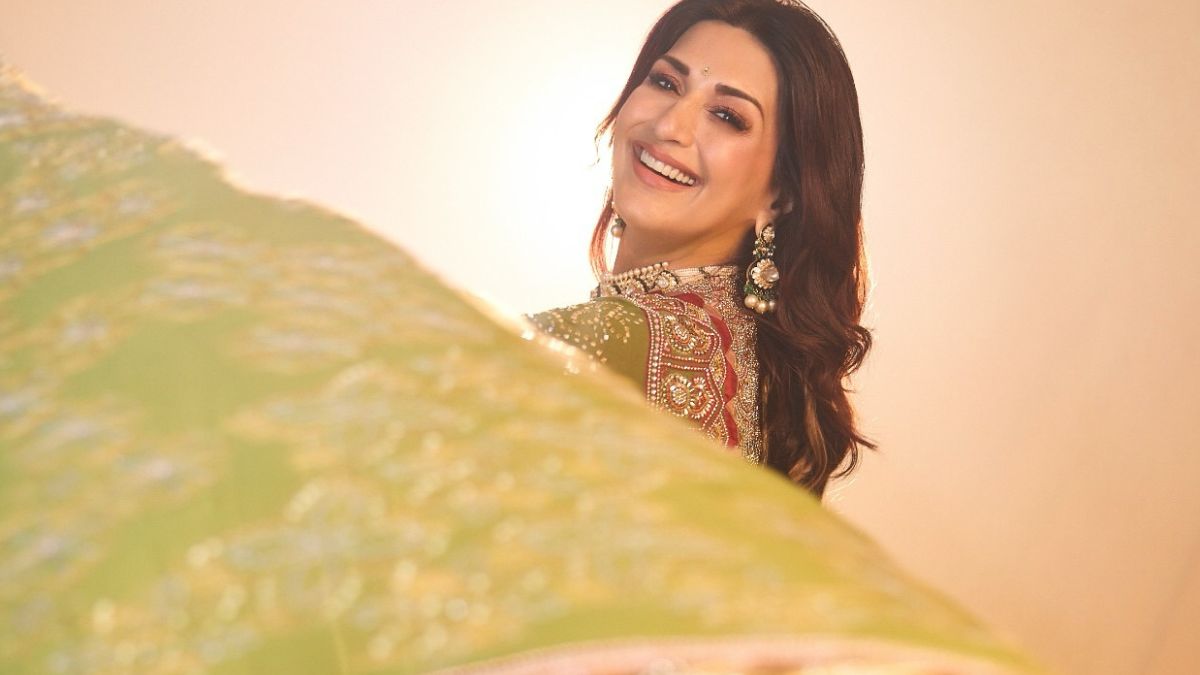 sonali bendre reveals she started an animalthemed podcast on youtube admitting she doesnt get good scripts