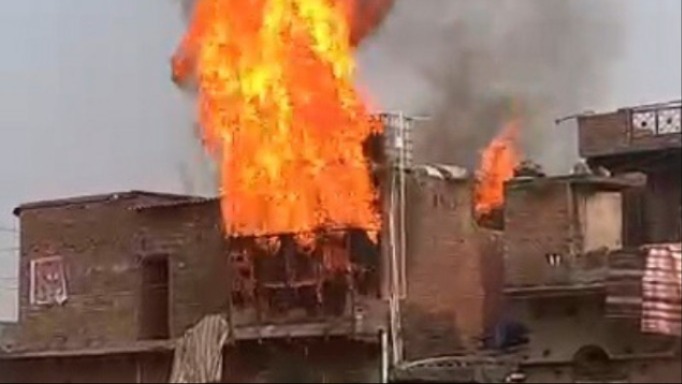 gas cylinder leak sparks fire in muzaffarnagar village