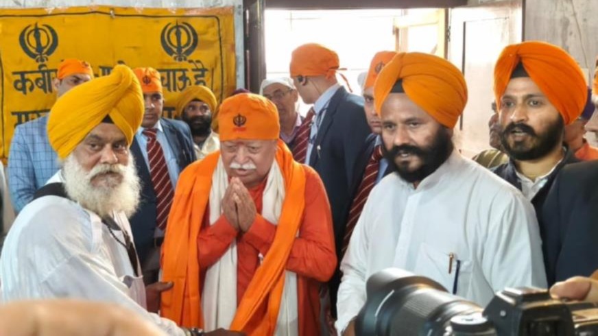 rss chief mohan bhagwat visits ayodhya before ram mandir flag hoisting