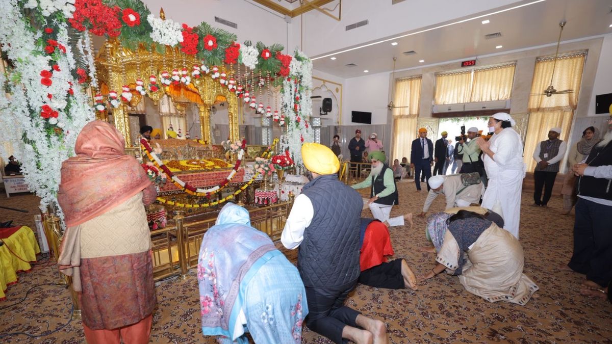 red fort a unique confluence of faith history and unity
