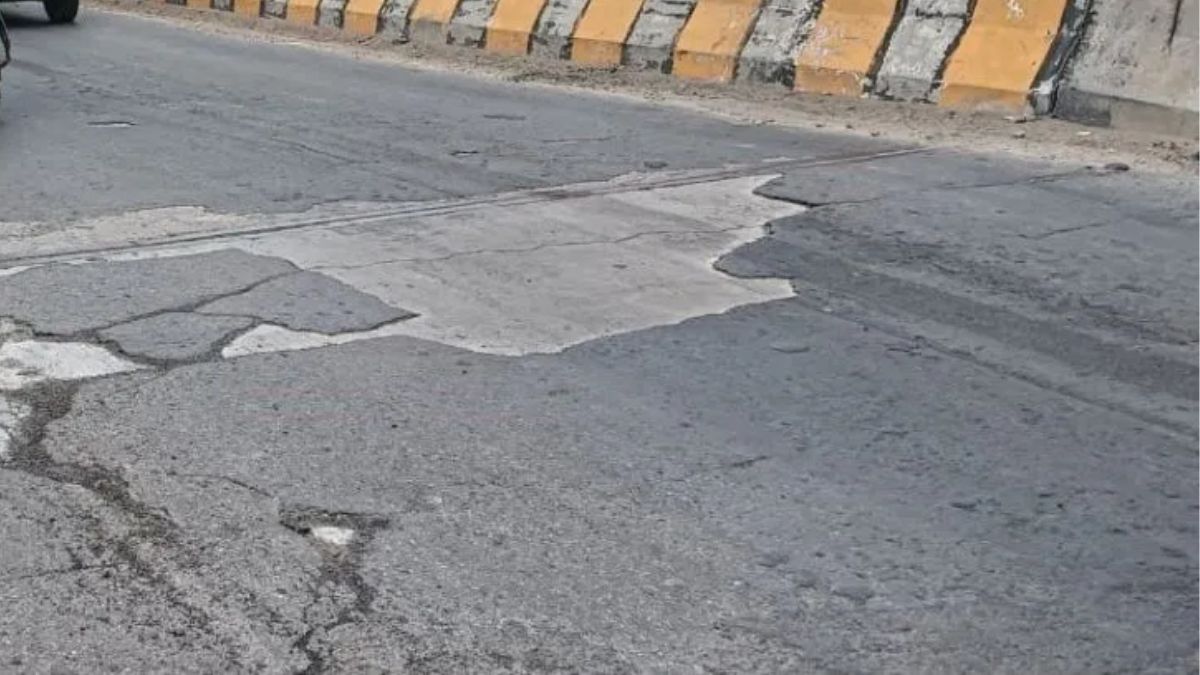 faridabad road construction negligence newly built roads crumbling in sector 21a