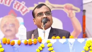 आईएएस संतोष वर्मा के बयान पर बवाल।
