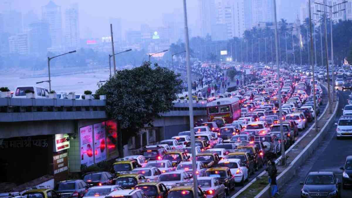 cm devendra fadnavis announced underground tunnels project to solve traffic problems