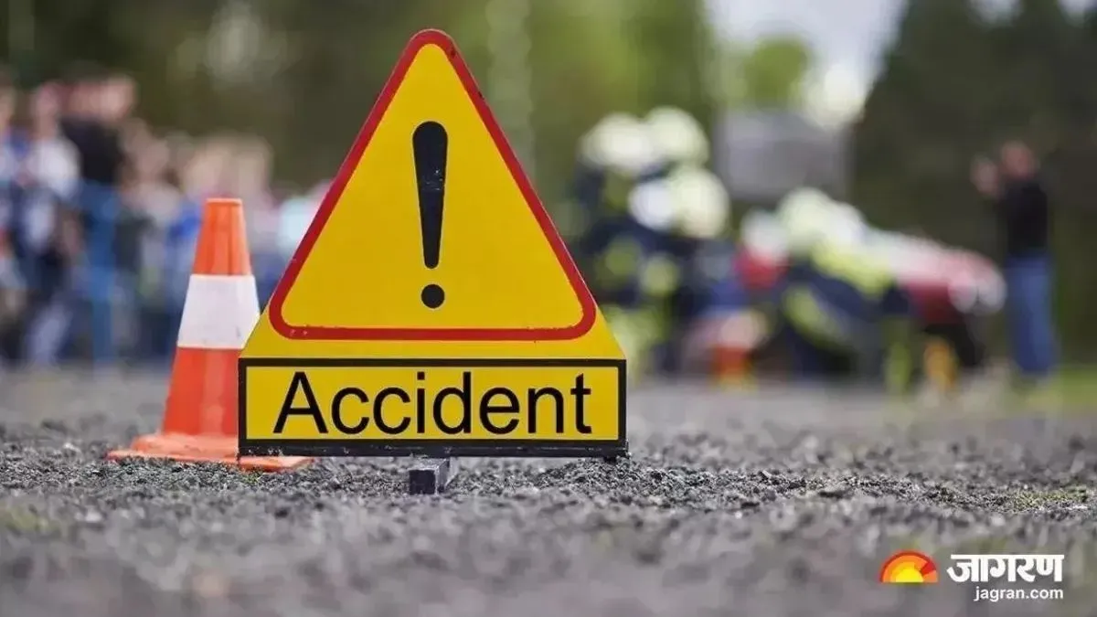 bike rider killed in sant kabir nagar road accident