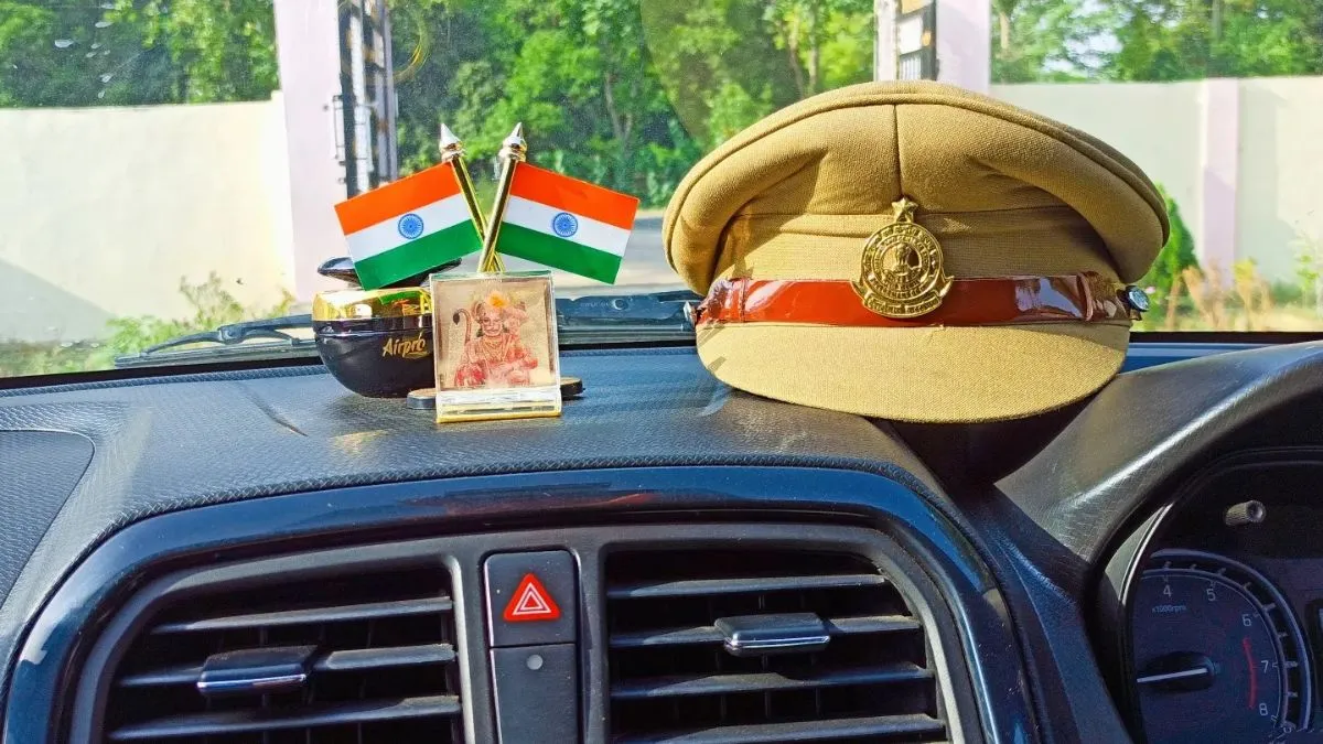 निजी वाहनों में पुलिस कैप रखने वालों की अब खैर नहीं, होगी सख्त कार्रवाई

