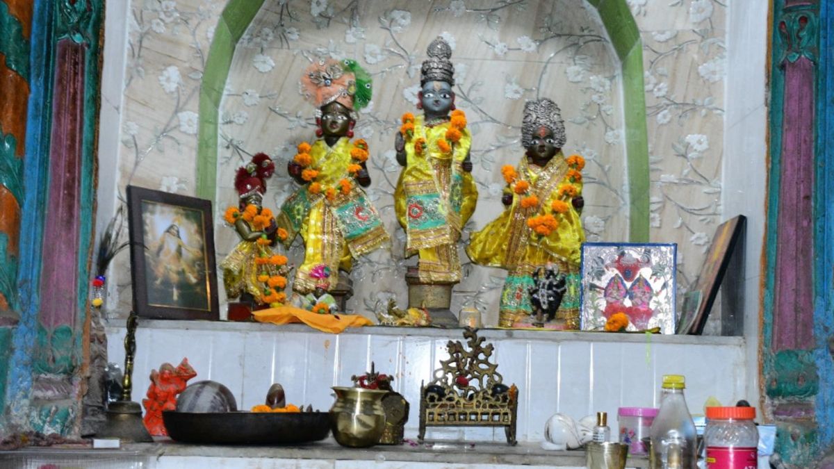 ayodhyas caste temples a symbol of unity with ram for all