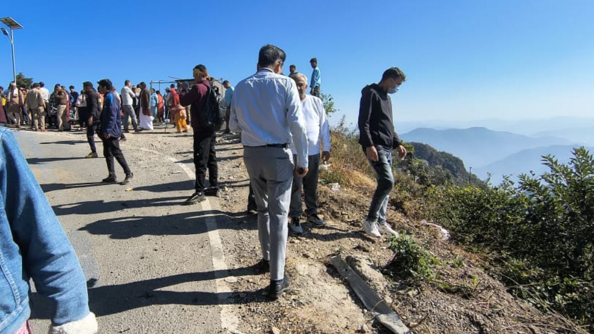 five people including four women died after a bus carrying passengers on a bharat darshan yatra overturned into a ravine